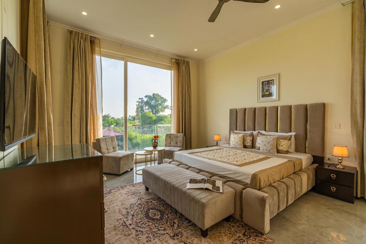 Stayvista At Blanc Belle With Outdoor Pool Sohna المظهر الخارجي الصورة