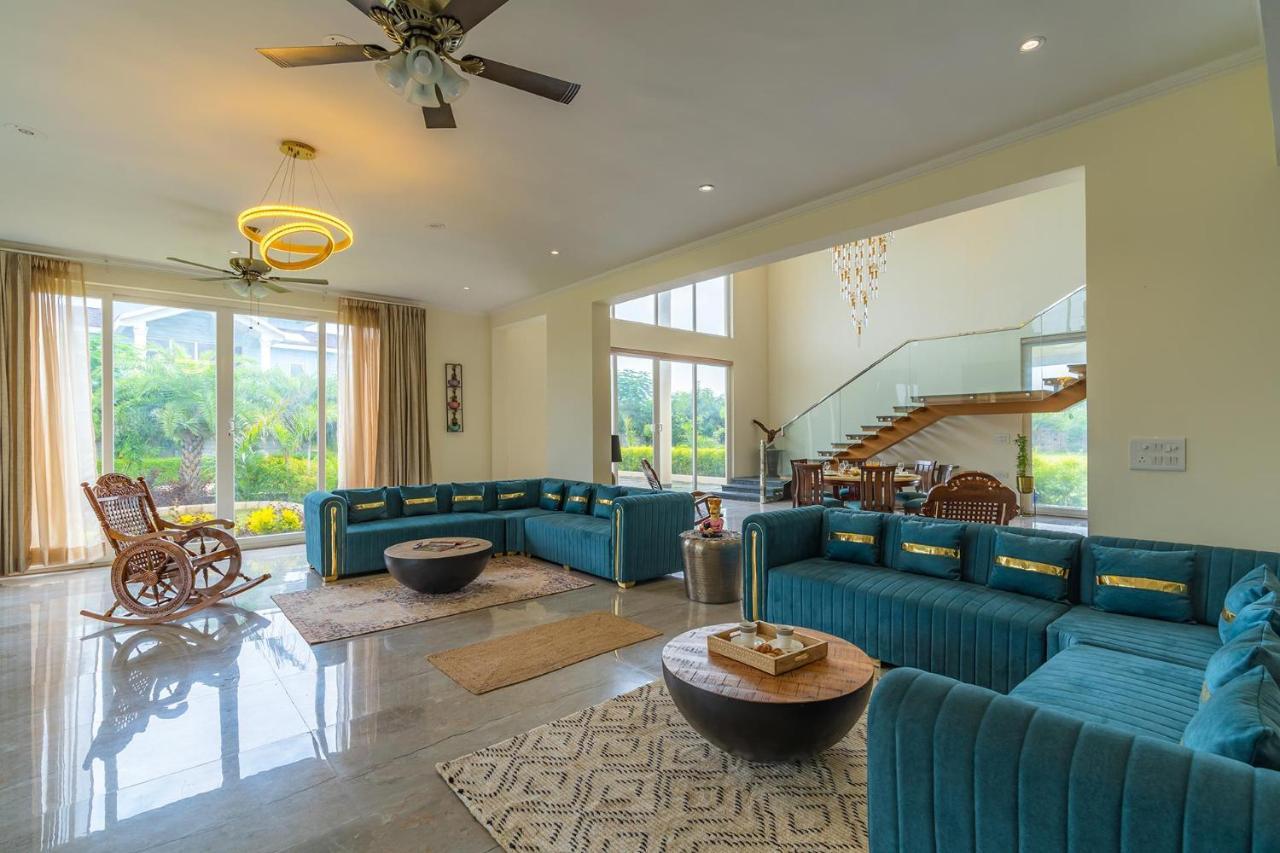 Stayvista At Blanc Belle With Outdoor Pool Sohna المظهر الخارجي الصورة