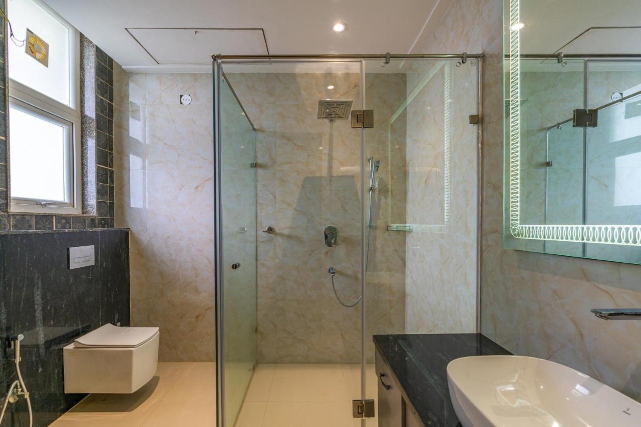 Stayvista At Blanc Belle With Outdoor Pool Sohna المظهر الخارجي الصورة