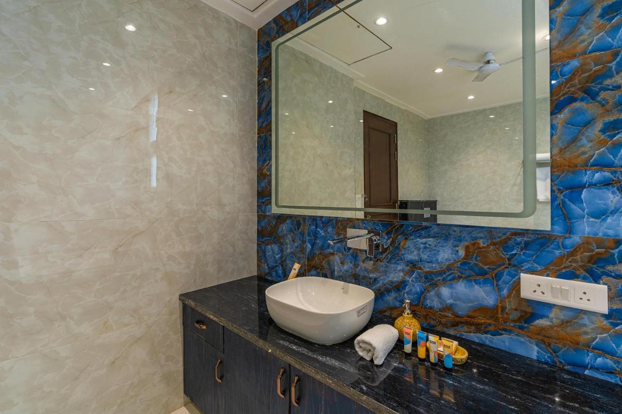 Stayvista At Blanc Belle With Outdoor Pool Sohna المظهر الخارجي الصورة