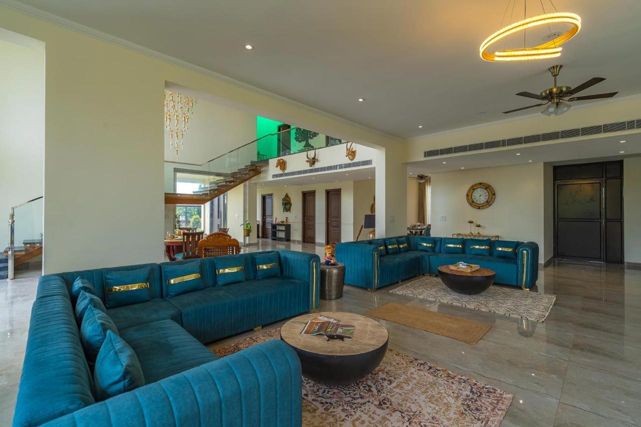 Stayvista At Blanc Belle With Outdoor Pool Sohna المظهر الخارجي الصورة